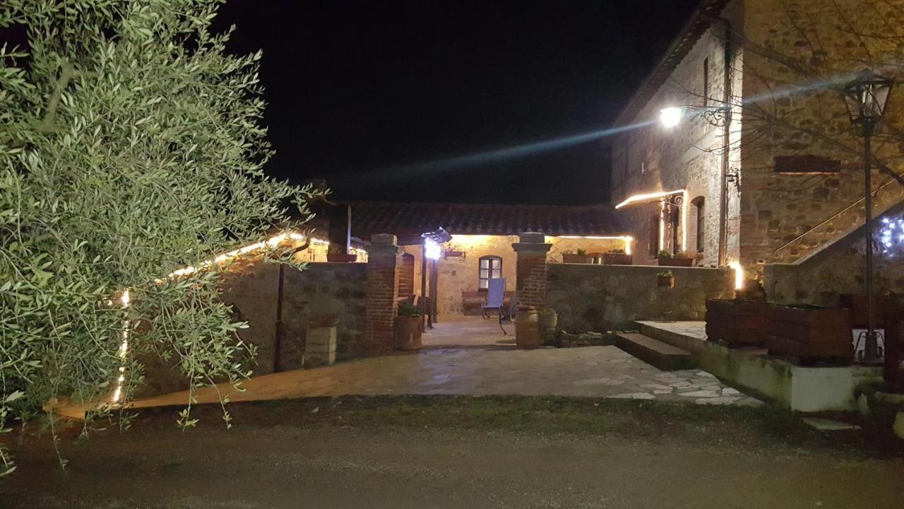 Agriturismo La Provenca เคียนเชียโนแตร์เม ภายนอก รูปภาพ